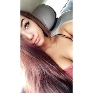 Meet your Posher, April